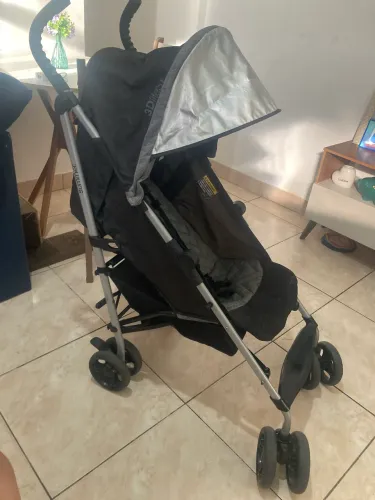 Carrinho de bebê