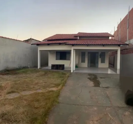 Casa à Venda 203 Norte