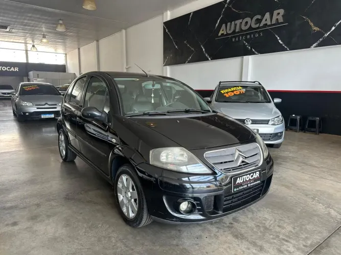 Citroen C3 GLX 1.4/ GLX Sonora 1.4 Flex 8V 5P 2012