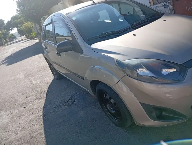Ford Fiesta 1.0 8V Flex/class 1.0 8V Flex 5P 2012