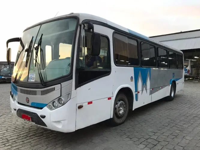 ÔNIBUS MARCOPOLO