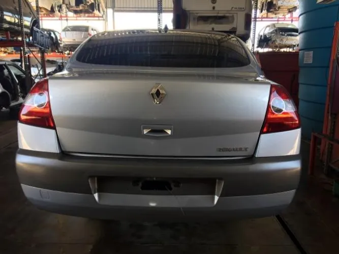 Peças usadas Renault Megane 2008 2.0 16v gasolina 138cv câmbio manual