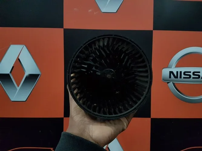 Ventilador interno sandero logan 2015