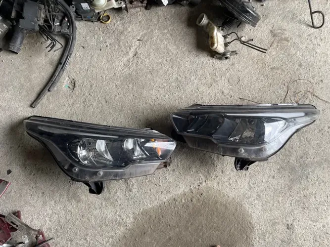 Par de faróis Fiat Argo Fiat Cronos