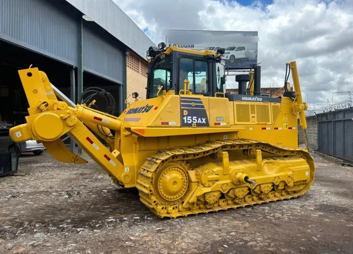 Trator de Esteira komatsu D155AX ano 2020 com 7000 horas, em MG