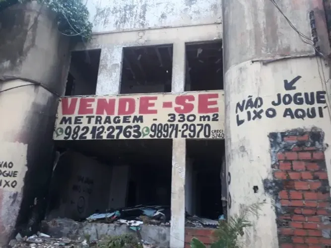 A.Moura Gestor Imobiliário-Vende 1 Terreno para Clínicas frente a Saúde da Mulher Belém