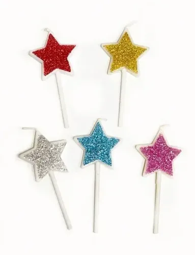 Vela de aniversário colorida em formato de estrela com glitter