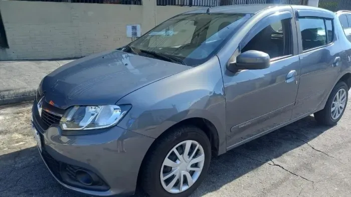 SUCATA RENAULT SANDERO 2015 PARA RETIRADA DE PEÇAS