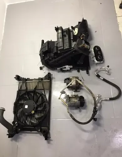 Conjunto kit de ar condicionado nova Fiorino / uno Vivace