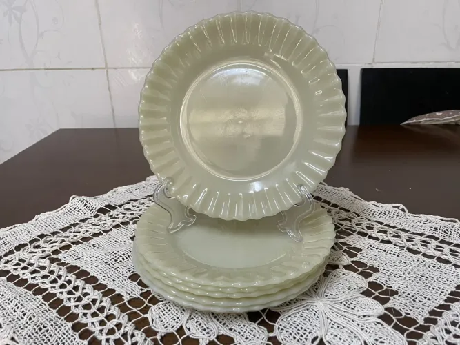 Conjunto de Pratos de sobremesa Opaline Colorex 