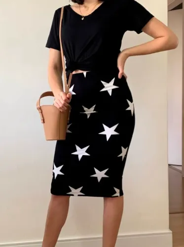 Saia preta midi estrela FYI