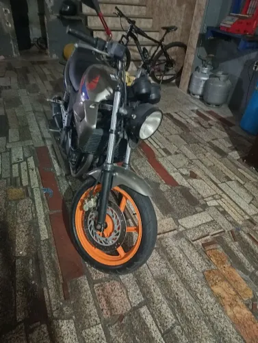 Vendo moto Honda CB 500 a mais nova do Brasil toda revisada