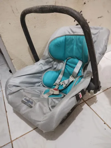 Bebê conforto usado, mas em ótimas condições
