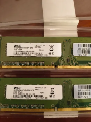 2x Memória Smart 2GB DDR3 PC3-10600U 1333MHz