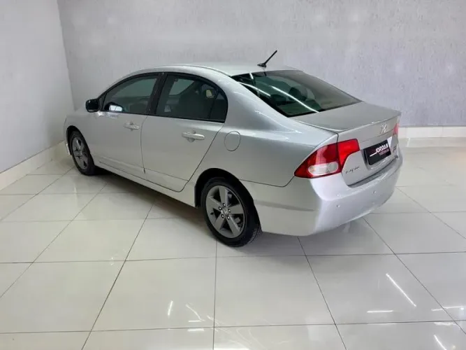 Honda Civic Sedan LXS 1.8/1.8 Flex 16V Mec. 4P 2009