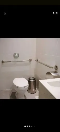 Instalação de barras de apoio/banheiro