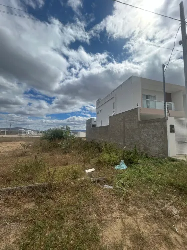 Terreno em São Mamede