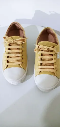 Tênis  Constance ( Confort) casual . Tam.35. / Usado.