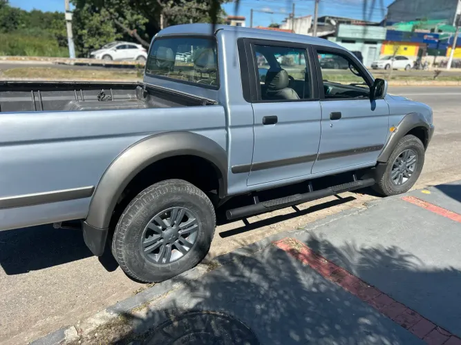 Mitsubishi L200 Outdoor GLS 2.5 4X4 CD TDI Diesel 2007