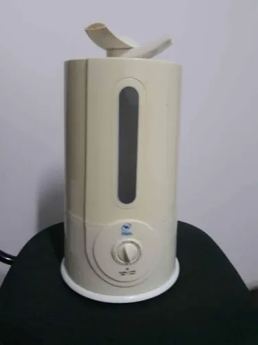 Umidificador 4 Litros Relax Medic modelo RM-HA15, 30 W - consertar ou aproveitar peças