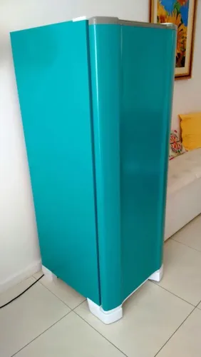 Envelopamento de geladeira
