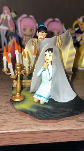 Figure Colecionável Horror Umezu