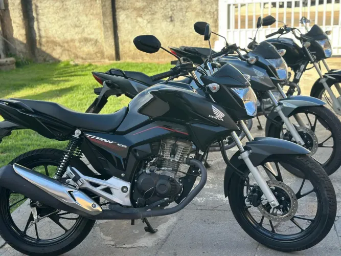 LOCAÇÃO DE MOTO  A PARTIR 290,00 REAIS 