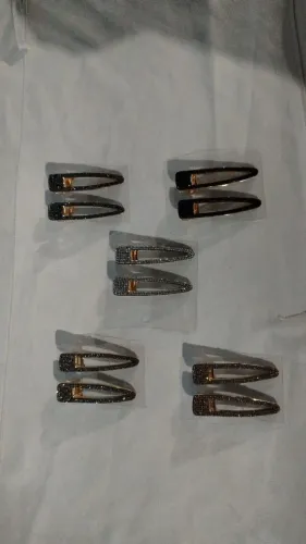 Par de Presilha de Cabelo com Strass