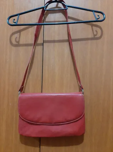 Bolsa de Couro Ombro Vermelha Elegante - OLX