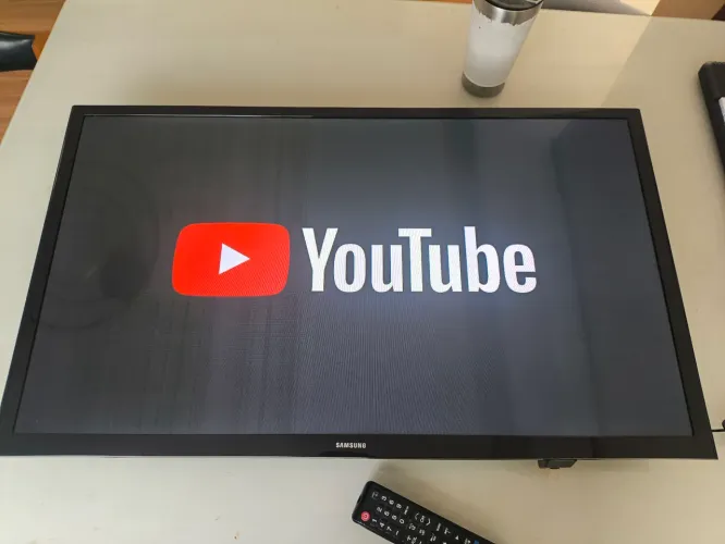 TV Samsung com YouTube