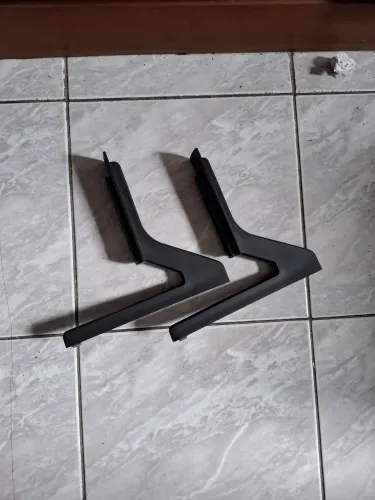 Pés de TV para TV de 32 a 55 polegadas