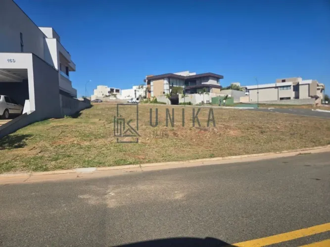 Venda de Terreno em Condomínio de Luxo em Campinas-SP: 528m² no Loteamento Residencial Arb