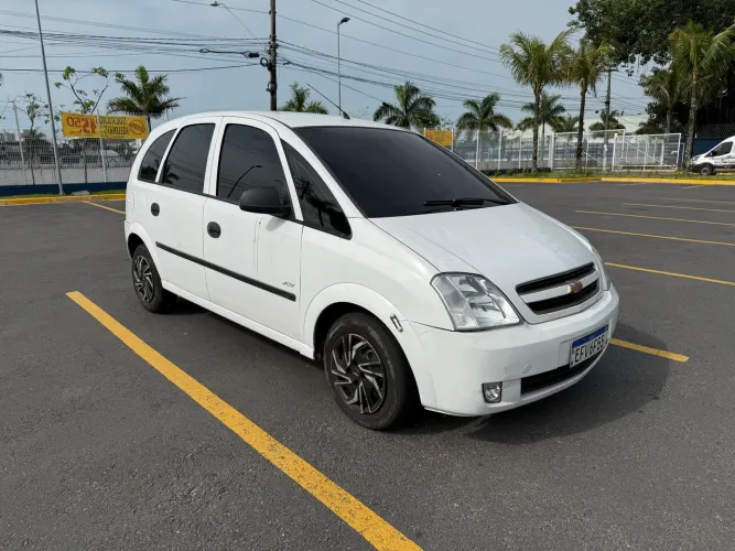 Chevrolet Meriva JOY 1.4 MPFI 8V Econoflex 5P 2011