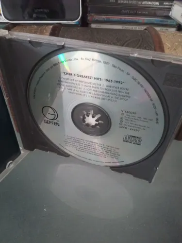 Cher's Greatest Hits: 1965-1992