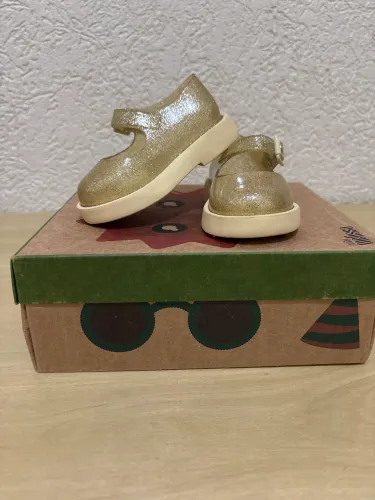 Mini Melissa - Amarelo Gliter TAM 17/18