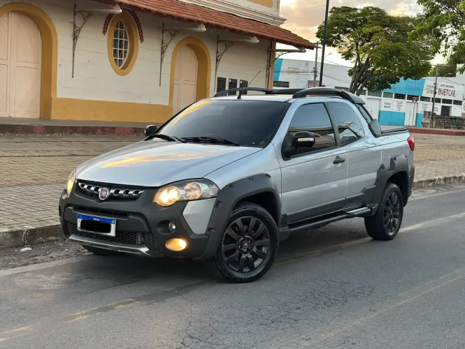 STRADA ADVENTURE LOCKER CABINE DUPLA