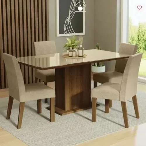Mesa de Madeira + 4 Cadeiras