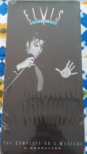 K7 caixa Box Elvis Presley - colecionador