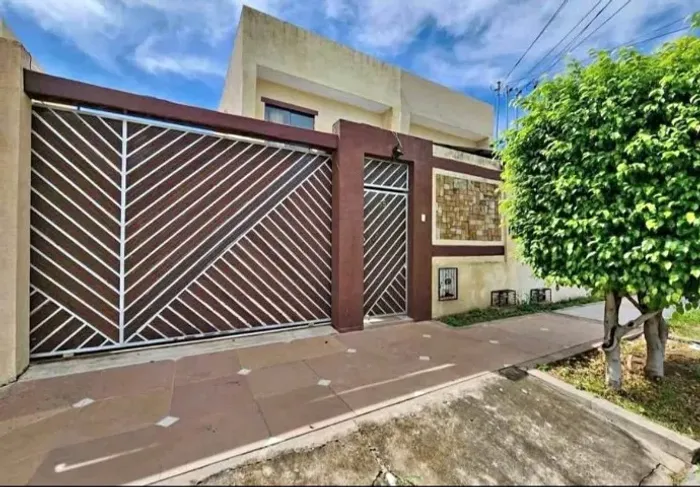 CASA À VENDA - BARUERI / PARQUE DOS CAMARGOS