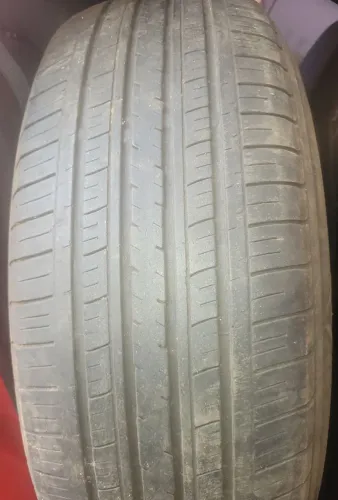 Pneu 235 70 16 Importado seminovo em até 10x de R$34,00 no cartão de crédito