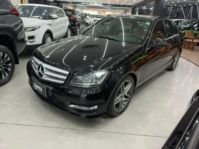 Mercedes-Benz C-250 CGI Sport 1.8 16V Aut. 2014