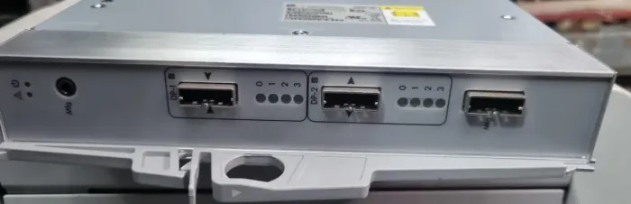 Prateleira de unidade módulo HP I/O SAS para HP 3PAR ST 0960960-07