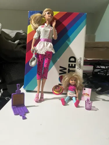 Boneca barbie cozinheira 