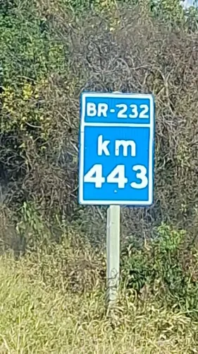 Vendo ou alugo Terreno com 525 m na BR 232 KM 443 para Posto de gasolina