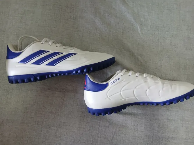 Chuteira adidas copa pure 2 club 