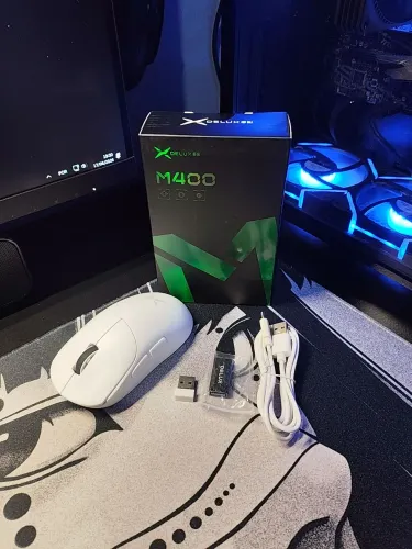 Mouse Gamer Delux M400 Wireless Tri-Mode - NOVO