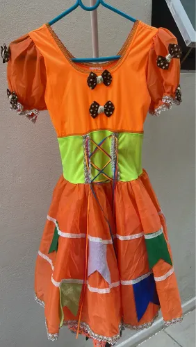 Vestido de festa junina tamanho 12