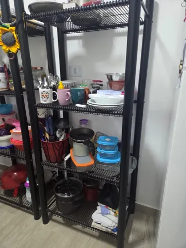 Estante Multiuso com Estrutura Metálica Preta
