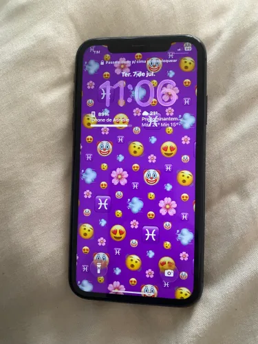 iPhone 11 64GB Preto Muito Conservado 