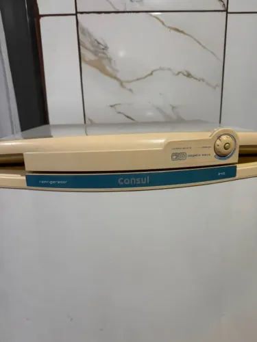 Geladeira cônsul 